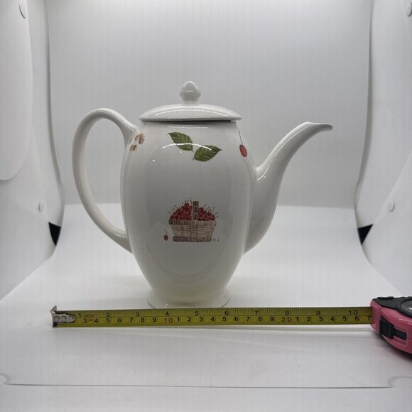 Vintage Johnson Brothers Cerise Very Rare Discounted Tea Pot Apple Basket Design - Picture 15 of 16